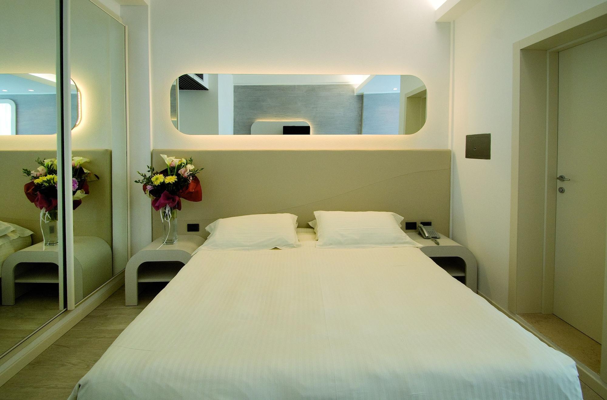 Hotel Le Palme - Premier Resort ミラノ・マリッティマ エクステリア 写真