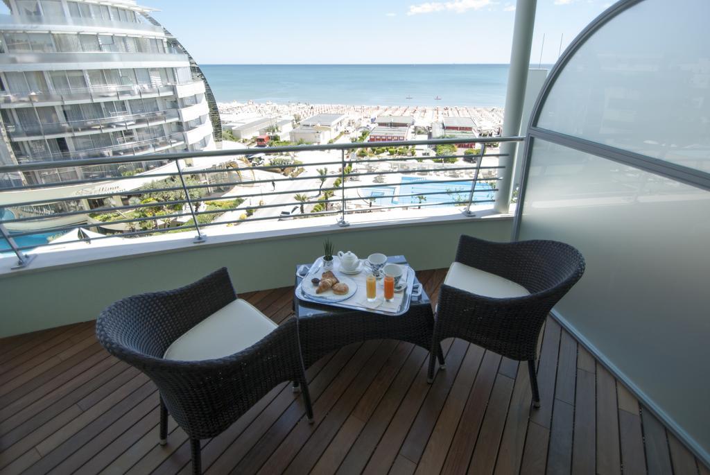 Hotel Le Palme - Premier Resort ミラノ・マリッティマ エクステリア 写真