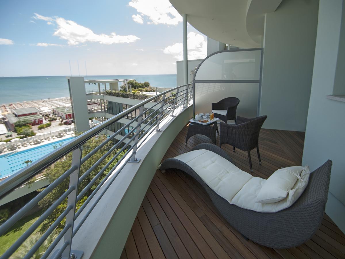 Hotel Le Palme - Premier Resort ミラノ・マリッティマ エクステリア 写真