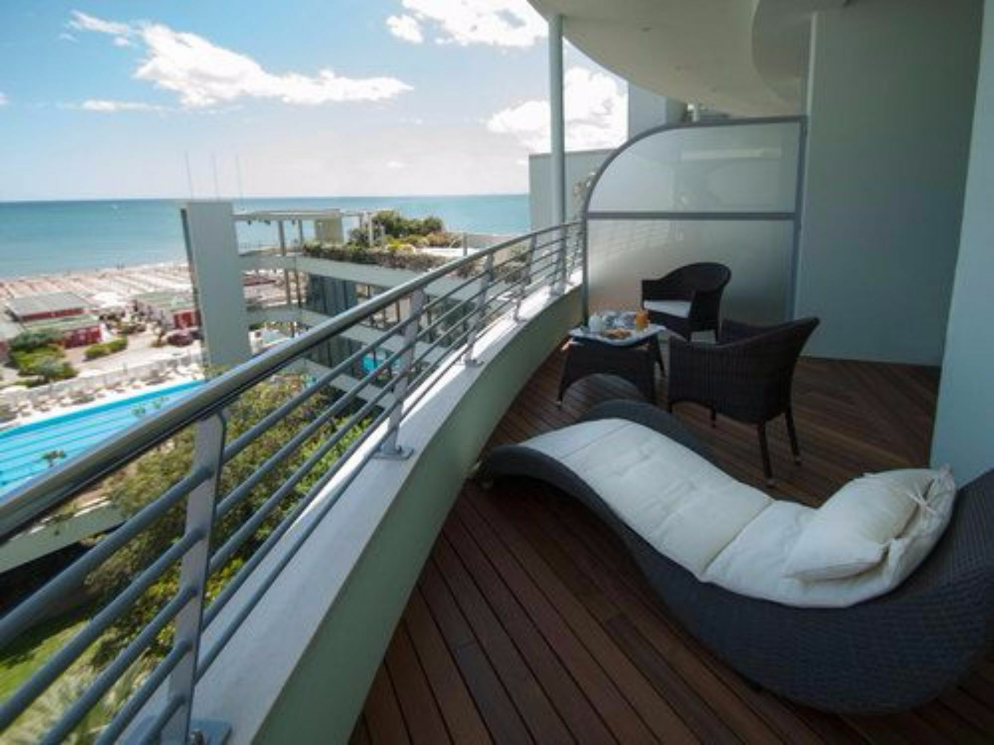 Hotel Le Palme - Premier Resort ミラノ・マリッティマ エクステリア 写真