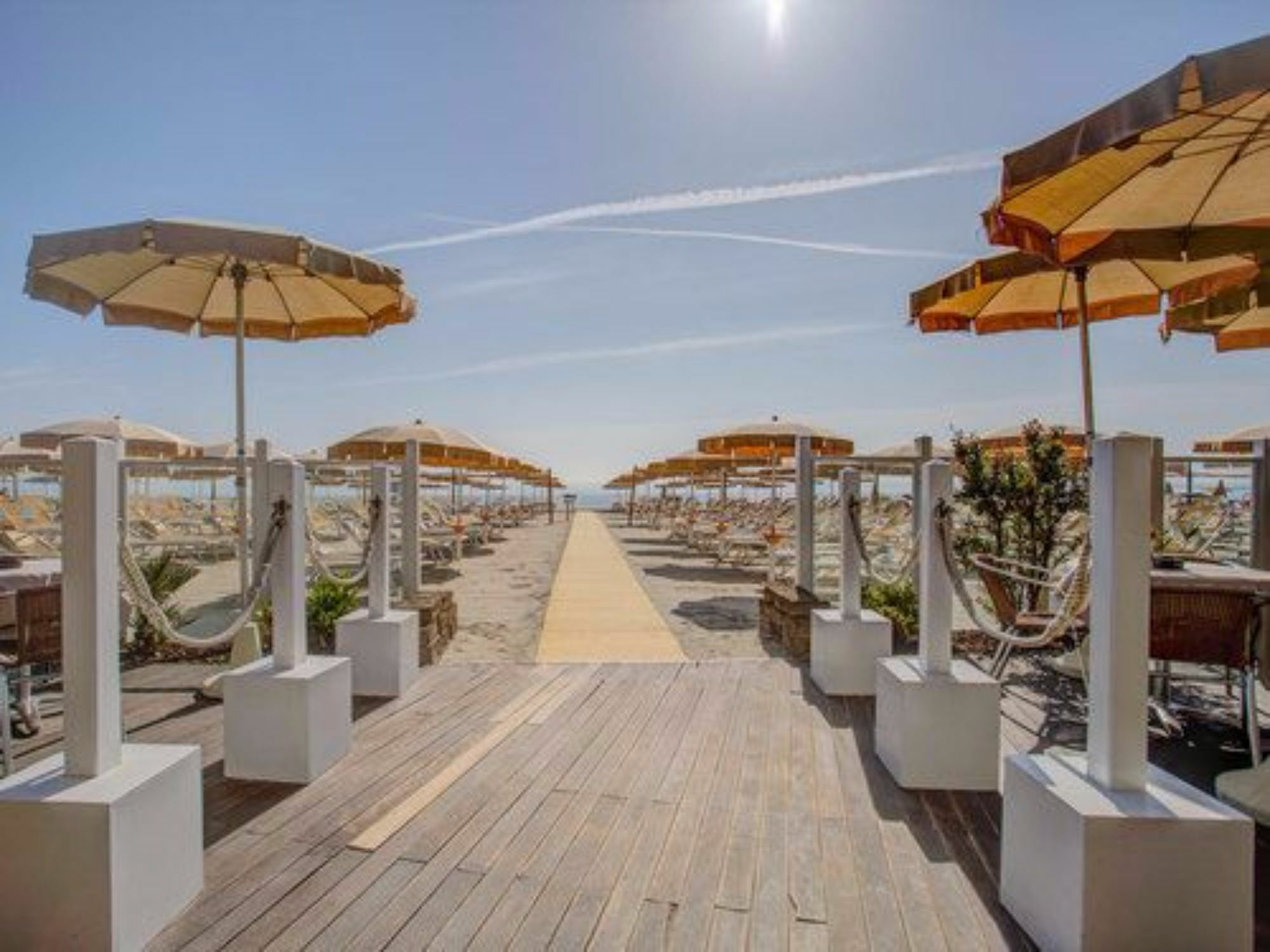 Hotel Le Palme - Premier Resort ミラノ・マリッティマ エクステリア 写真